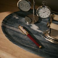 اس تي دوبون قلم الحبر الجاف  بولبوينت  ألامبرا اتيرنتي متوسط باللون الأحمر