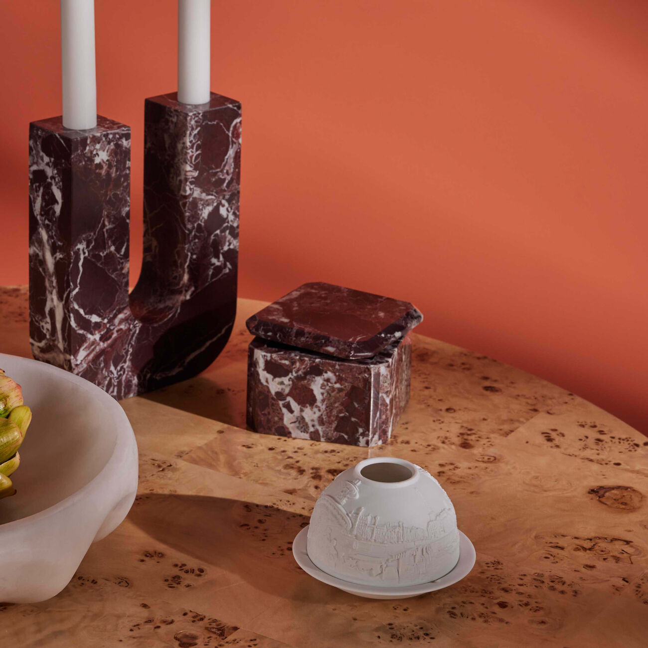 برناردو مصباح ليثوفاني باريس ألونج ذا سين