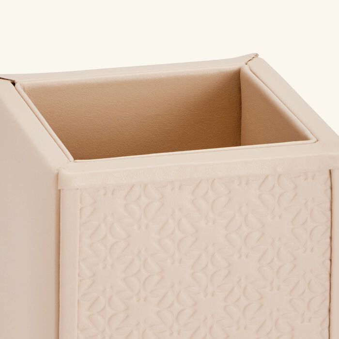 giobagnara elie saab monogram pen holder torrone beige