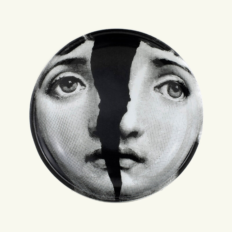 منفضة تيما إي فاريازيوني 10 دائري صغير أسود فورناسيتي منفضة تيما إي فاريازيوني 10 دائري صغير أسود