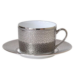 Divine Extra Tea Cup & Saucer, medium