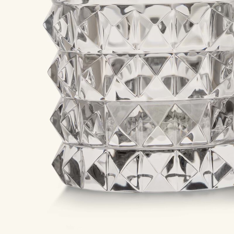 باكارا إناء لوكسور باللون الأحمر