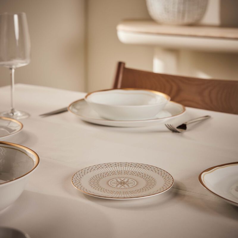 باكارا طبق الخبز أركاديا دائري باللون الذهبي 16 سم