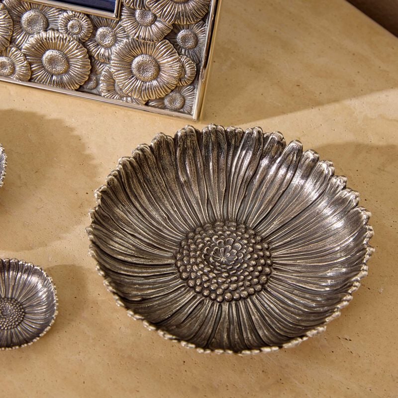 buccellati daisy bowl medium silver