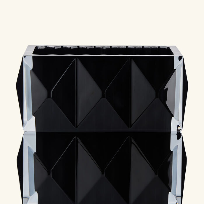 baccarat louxor vase rectangular black