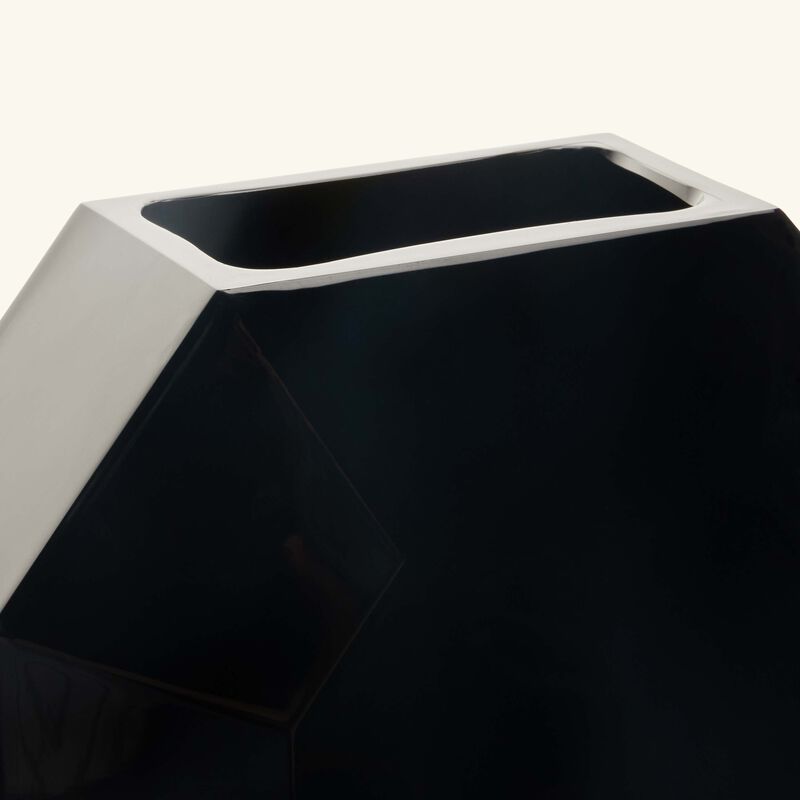 Octogone Vase Small Black baccarat octogone vase small black