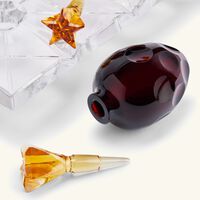 طقم من زجاجات العطور مع صينية ماريو تشيوني طقم من زجاجات العطور مع صينية