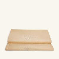 كاترين دينوال مفرش المائدة بالم تري بني