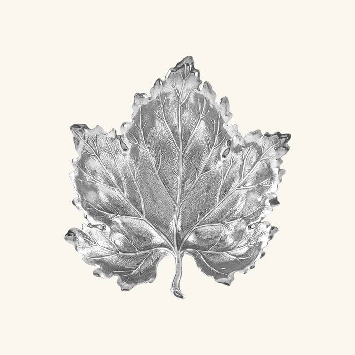 بوتشيلاتي وعاء على شكل ورقة العنب فضي بحجم صغير