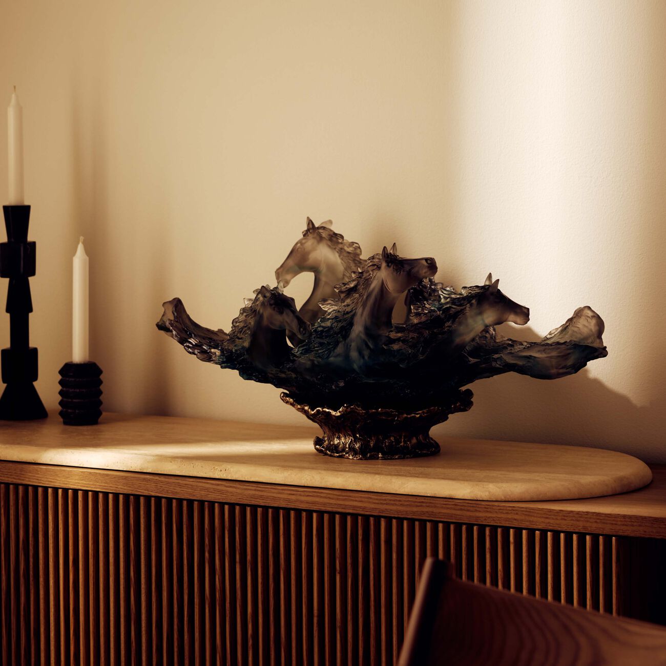 Cavalcade Centerpiece Grey Limited Edition daum cavalcade centerpiece grey limited edition