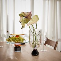 ريفليكشنز كوبنهاغن مزهرية بوكيه متوسطة الحجم باللون البرغندي