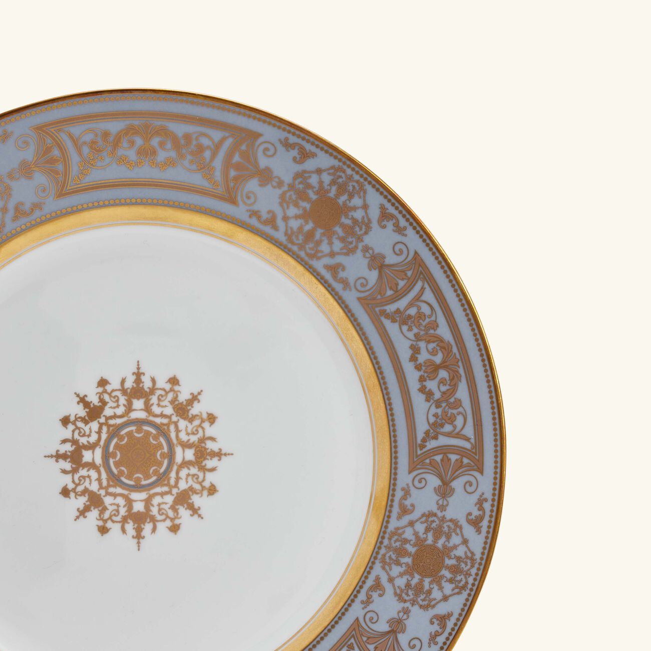 Aux Rois Dinner Plate Round Gold 26cm bernardaud aux rois dinner plate round gold 26cm