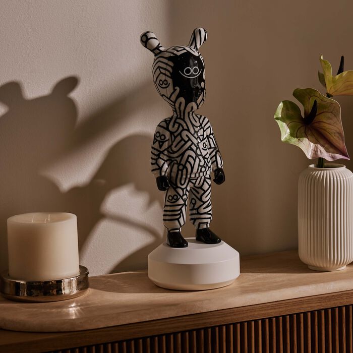 lladro the guest figurine by diaz faes large grey