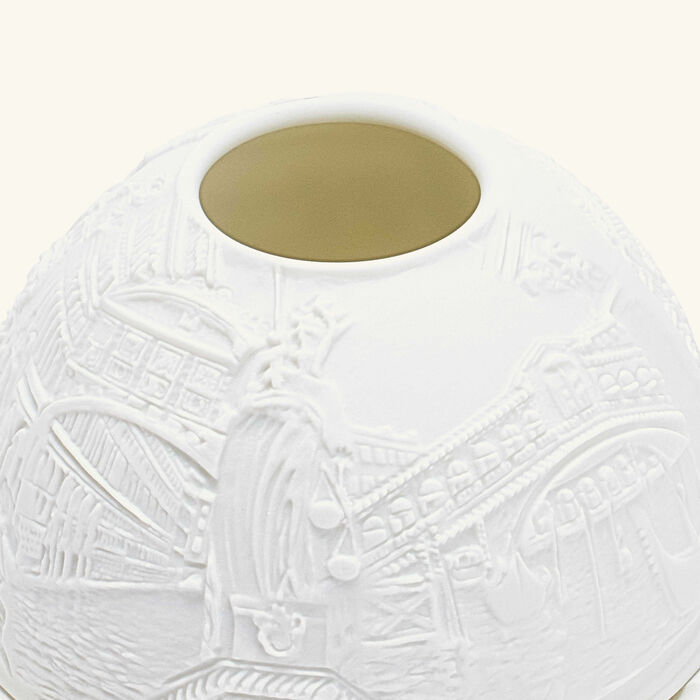 برناردو مصباح ليثوفاني فينيس