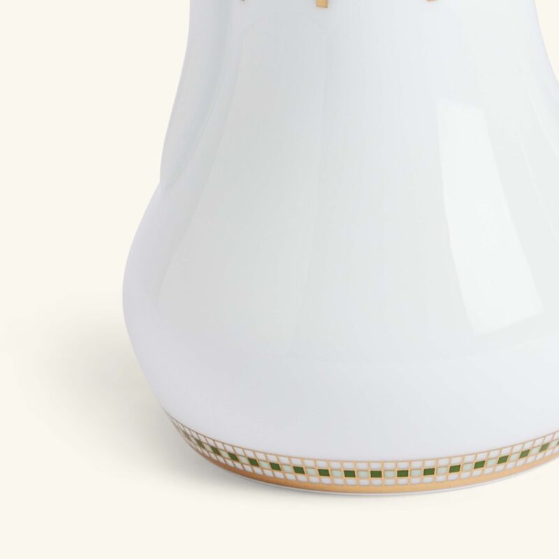 برناردو إبريق أوغوستا للقهوة العربية باللون الأخضر