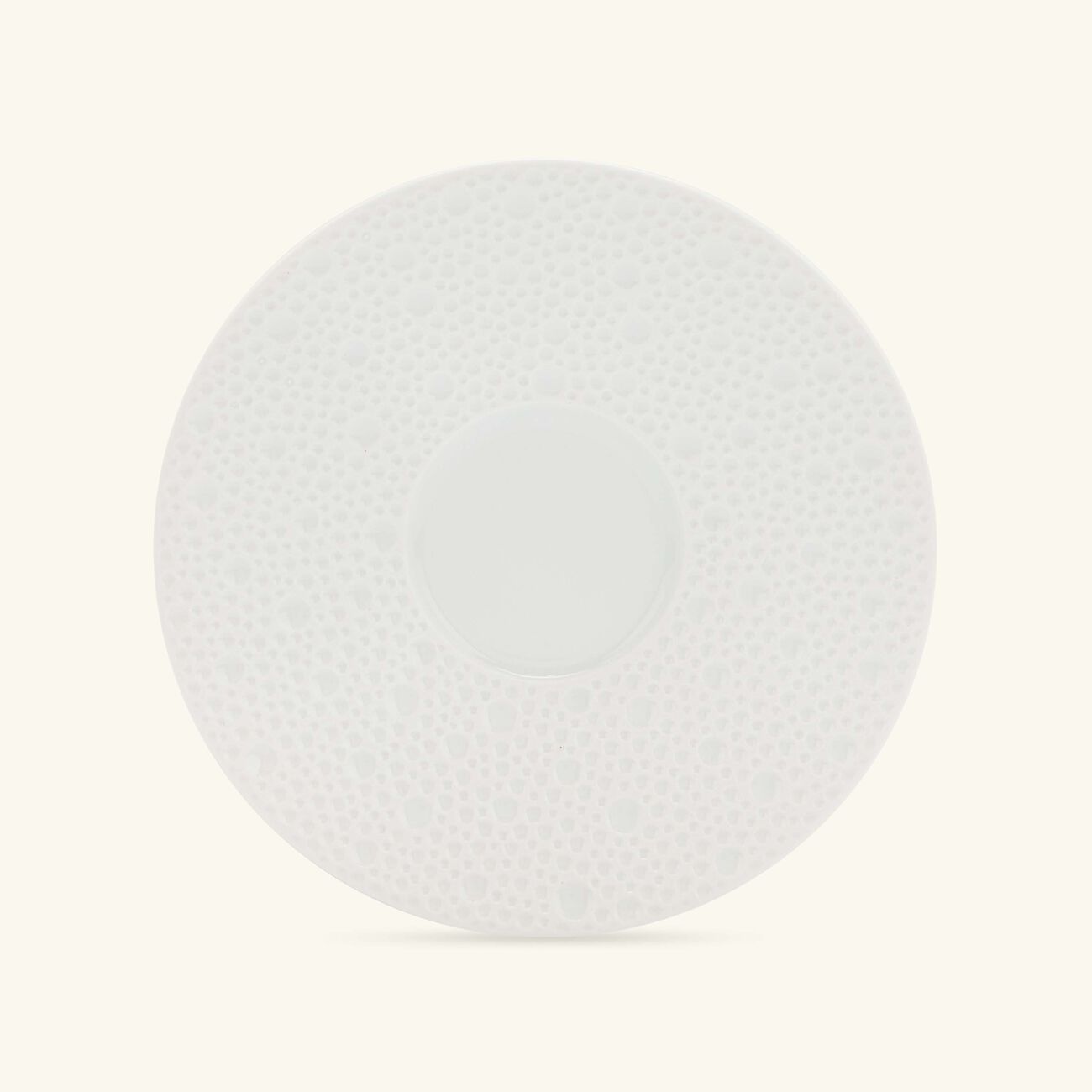 برناردو فنجان القهوة إكيوم وصحنه أبيض