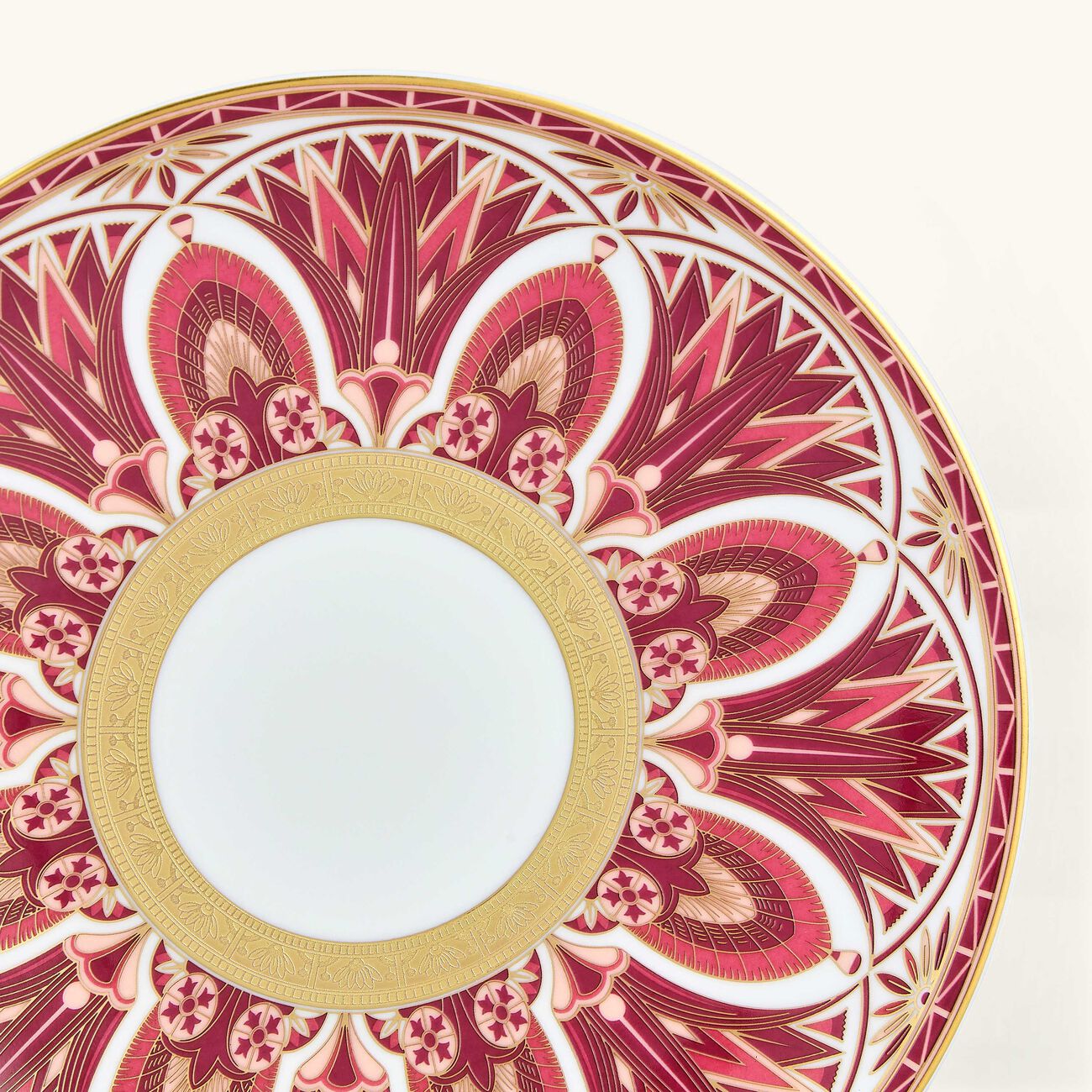 Reves Du Nil Pourpre Bread & Butter Plate Red 16cm haviland reves du nil pourpre bread butter plate red 16cm