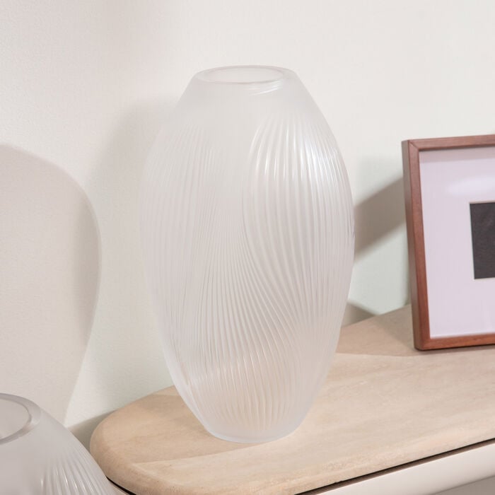 lalique alize vase medium clear