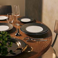 برناردو طبق الضيافة إكيوم دائري باللون الفضي 29 سم