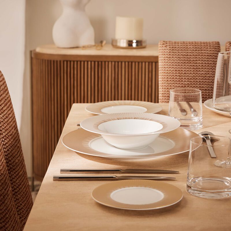 برناردو طبق الحساء مرتفع الحواف سول دائري أبيض 23 سم