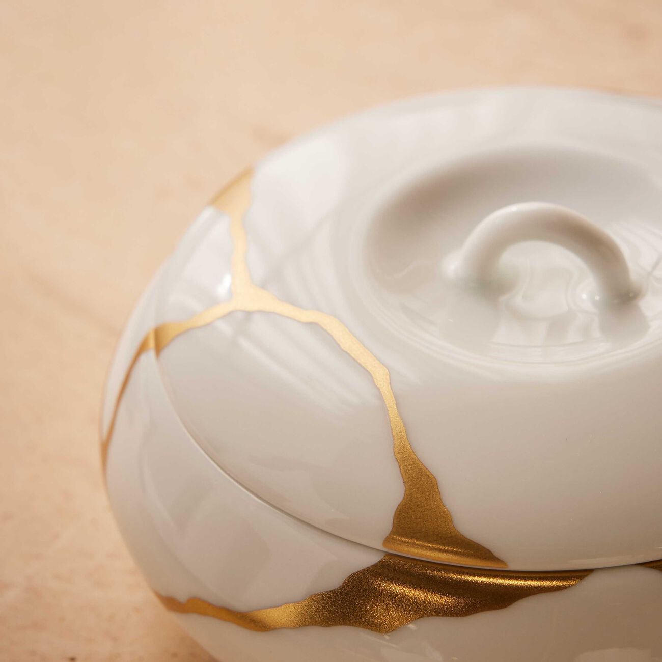 bernardaud kintsugi box gold