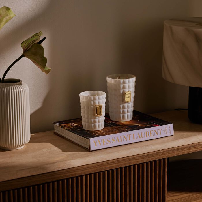 الشمعة العطرية تشيلو سويت نمبر 15 فيفالدي هارموني بيانكا - 500 غ إديون الشمعة العطرية تشيلو سويت نمبر 15 فيفالدي هارموني بيانكا 500 غ