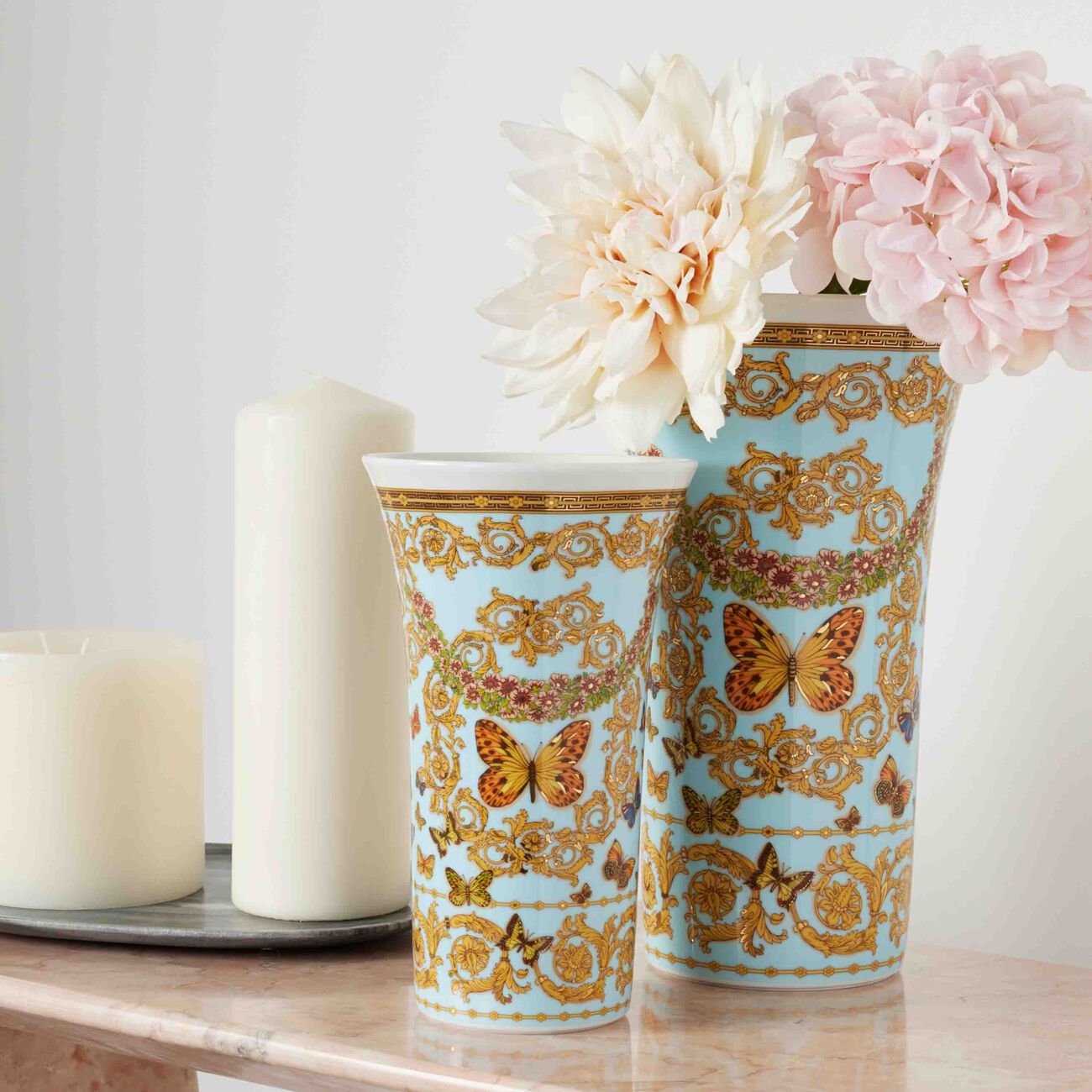 Le Jardin de Versace Vase Medium Blue le jardin de versace vase medium blue