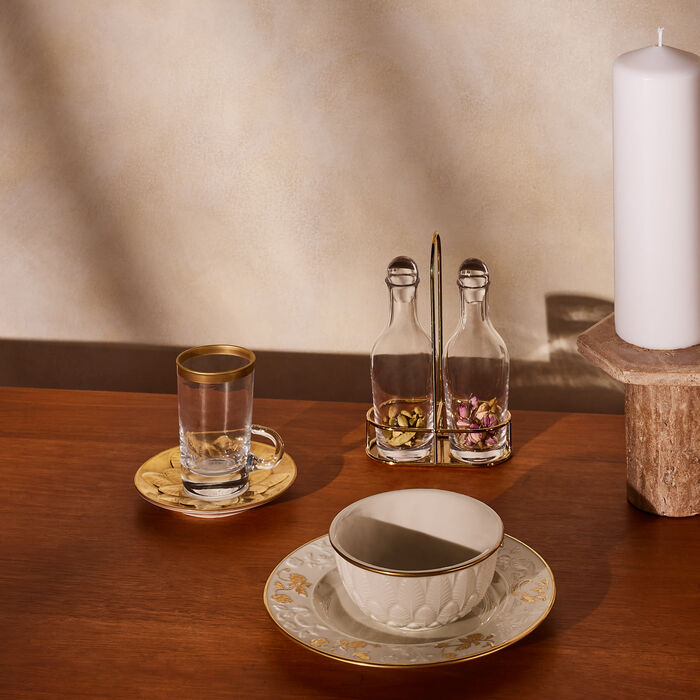 villari peacock serving bowl white