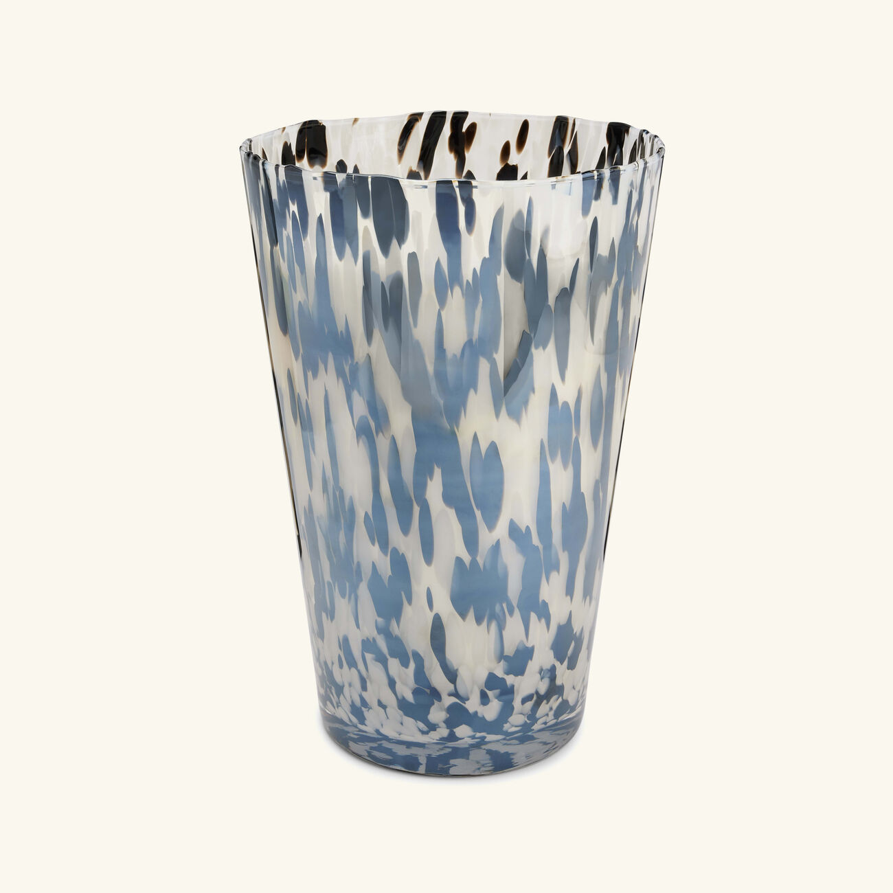 baobab collection pearls black candle maxi max