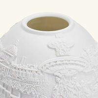 برناردو مصباح ليثوفاني باريس ألونج ذا سين