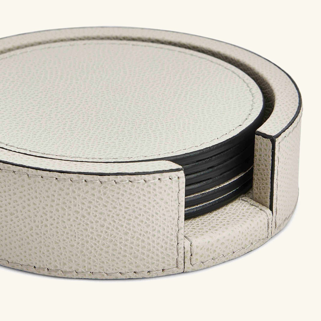 Tao Coasters Holder Round Grey with 6 Coasters giobagnara tao coasters holder round grey with 6 coasters