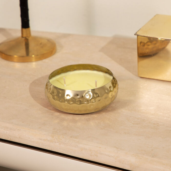 light of sakina urli sandwalood rose candle 200ml