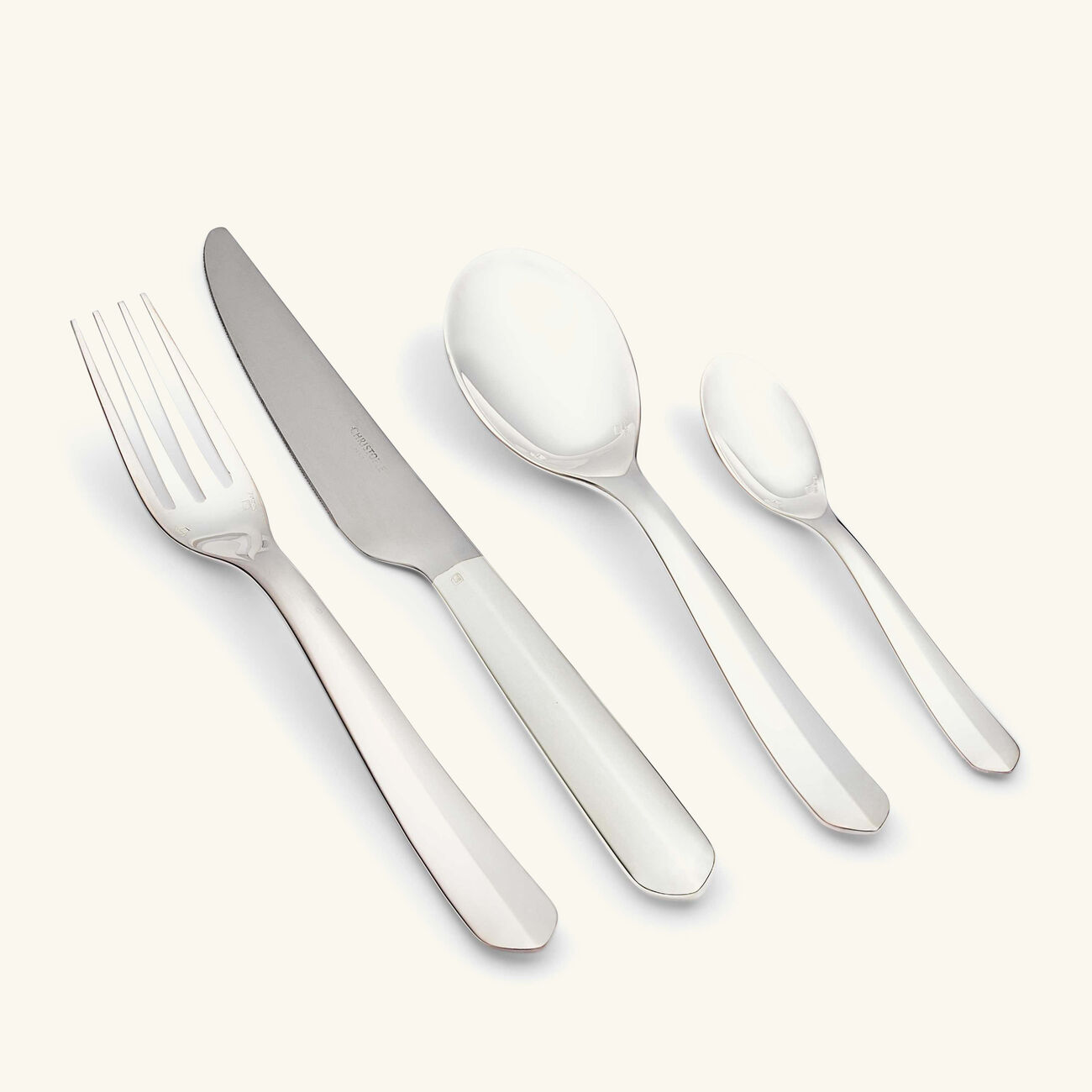 كريستوفل طقم الفضيات إنفيني مؤلف من 48 قطعة باللون الفضي