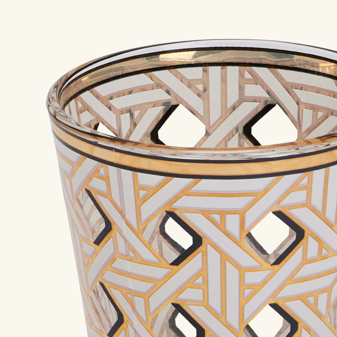 جوناثان أدلر مجموعة أركيد من 4 أكواب للشرب باللون الذهبي