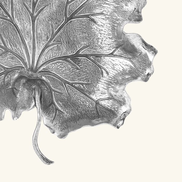 buccellati geranium leaf bowl medium silver