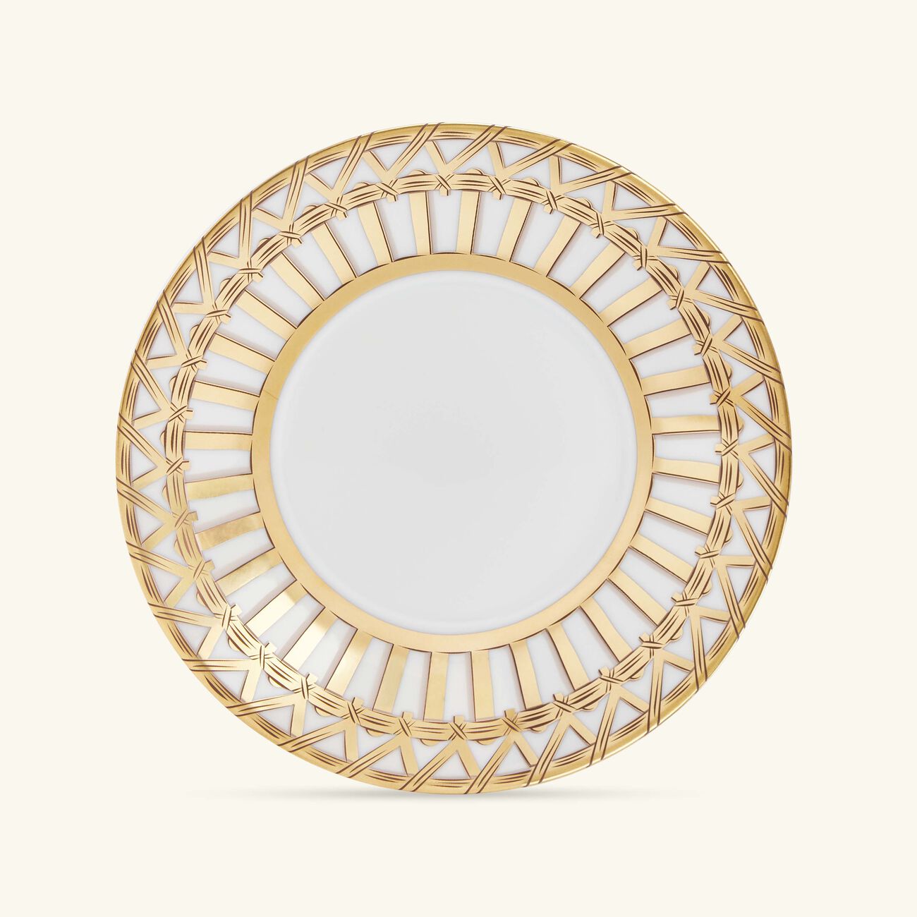 بينتو باريس فنجان الشاي فانري مع صحنه باللون الذهبي