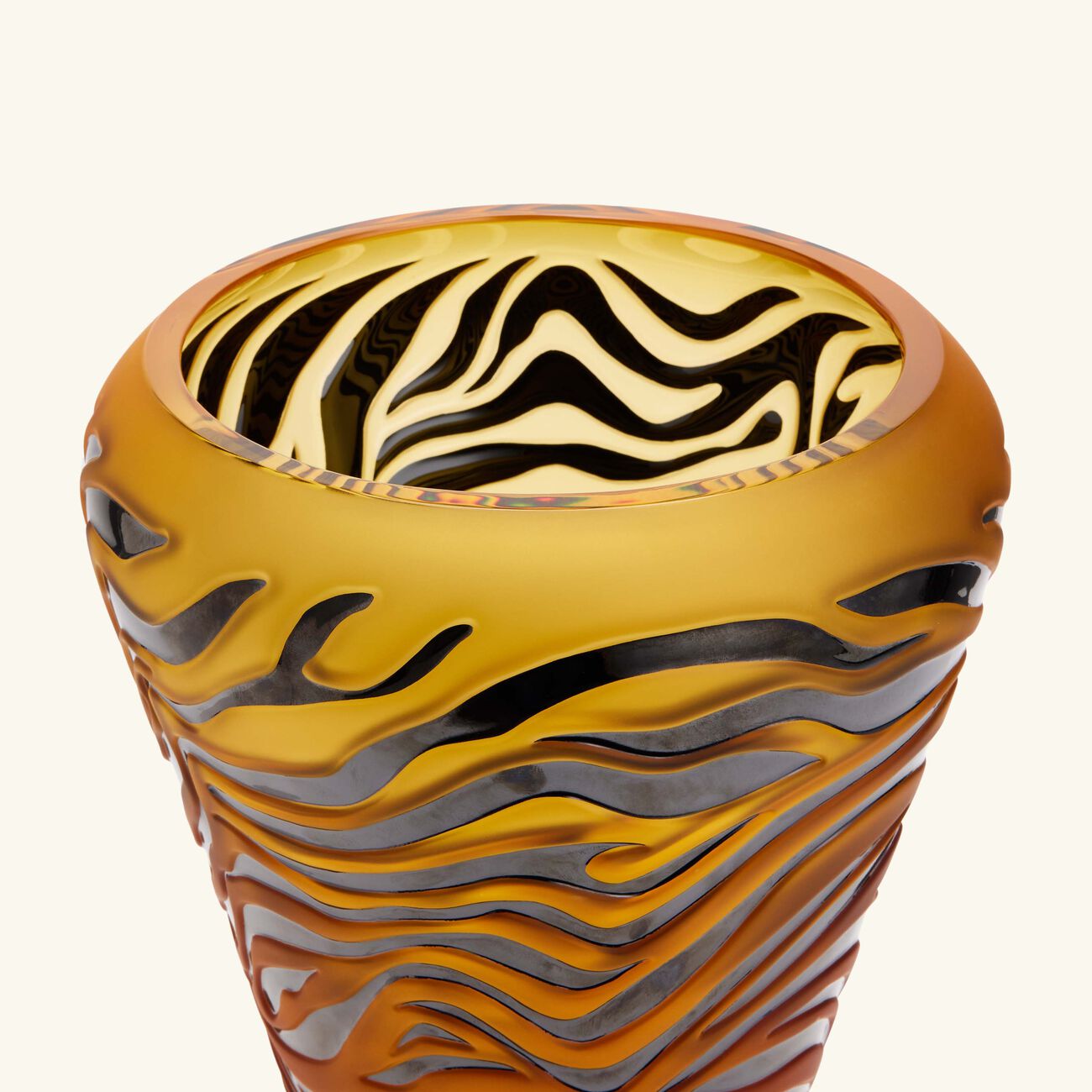Tigre Vase Large Gold lalique tigre vase large gold