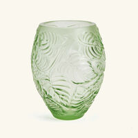 Feuilles Vase Small Green lalique feuilles vase small green