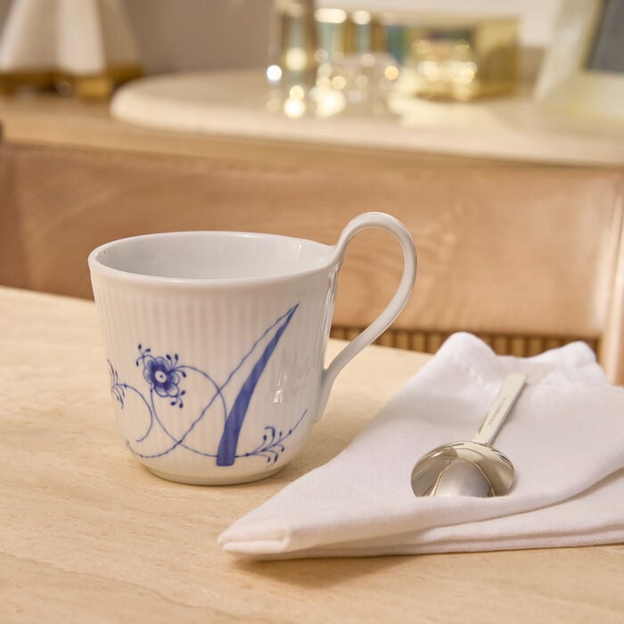 royal copenhagen alphabet collection a mug