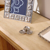 3 Hazel Leaves Mini Centerpiece buccellati 3 hazel leaves mini centerpiece
