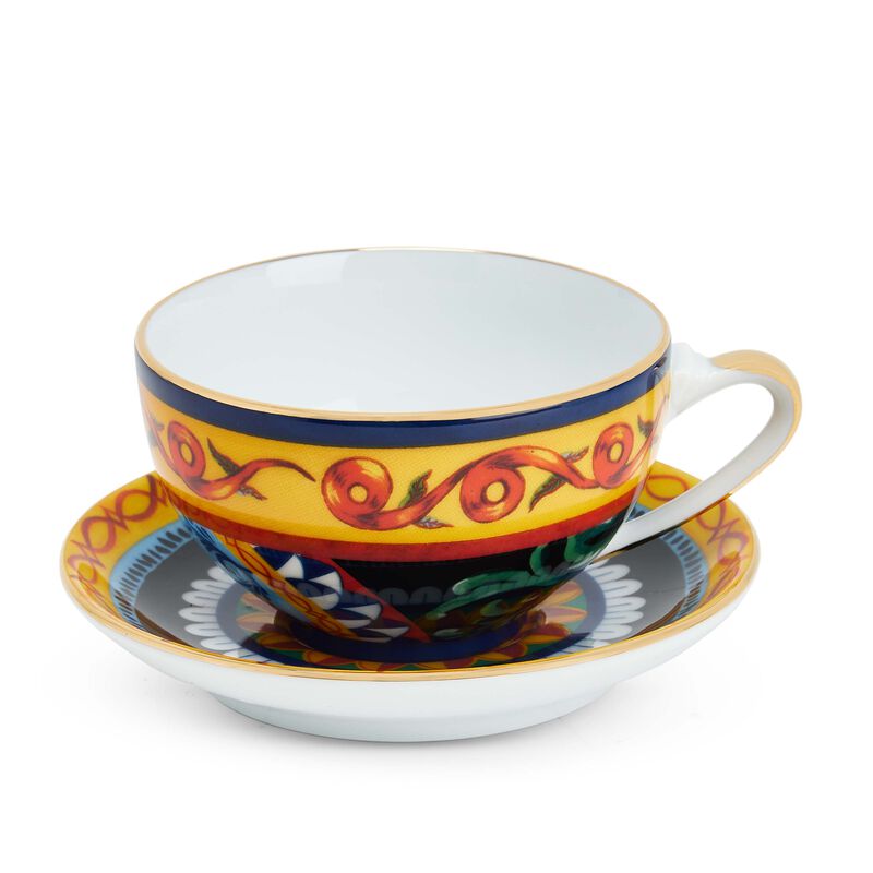 فنجان للشاي مع صحنه من البورسلين, large