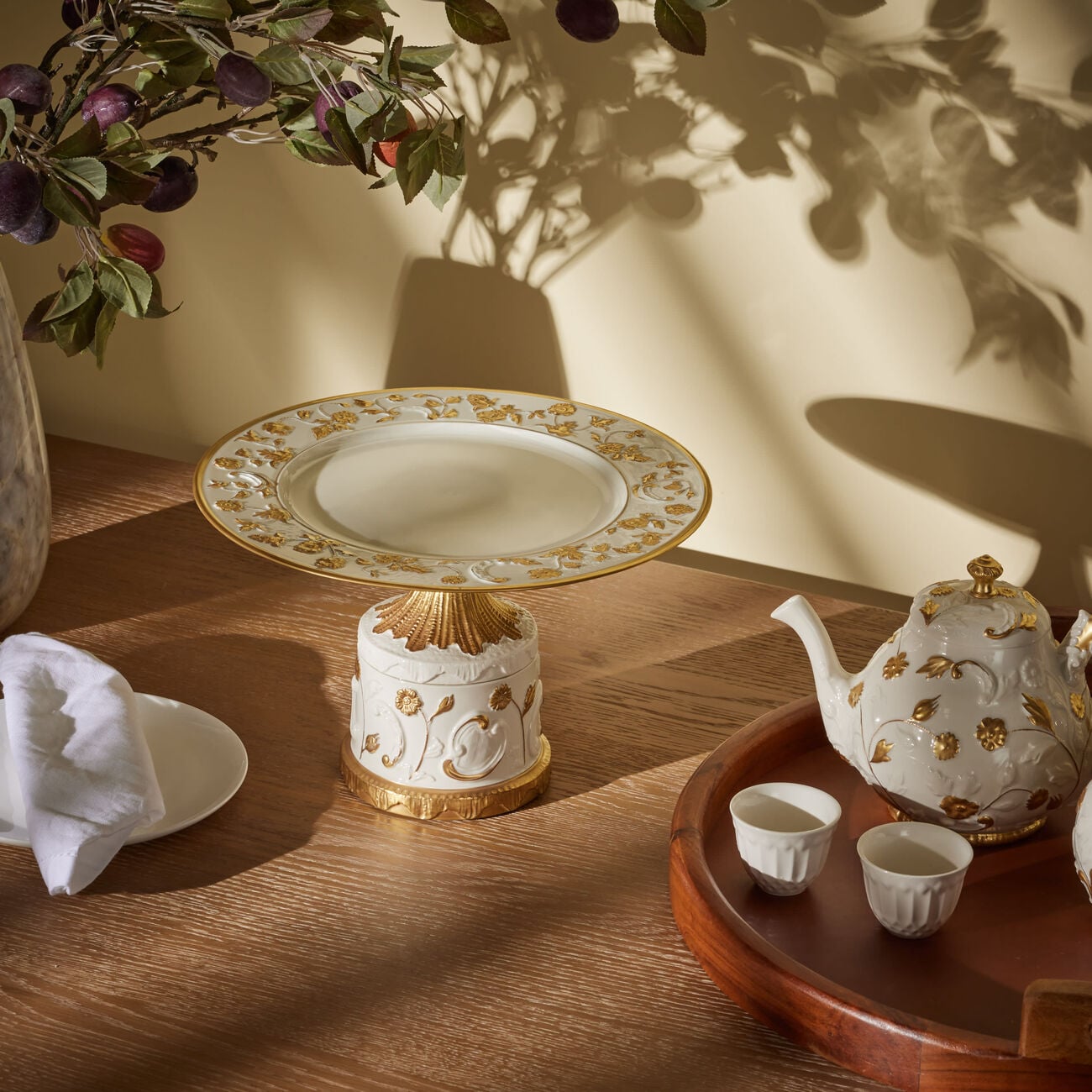 Taormina Cake Stand White villari taormina cake stand white