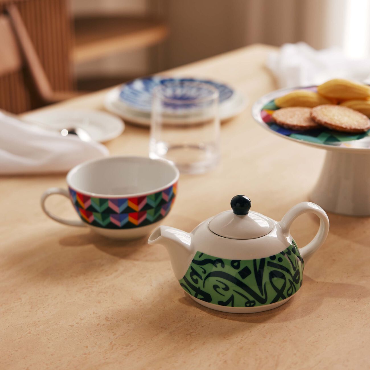 silsal bahja tea pot   tea cup set