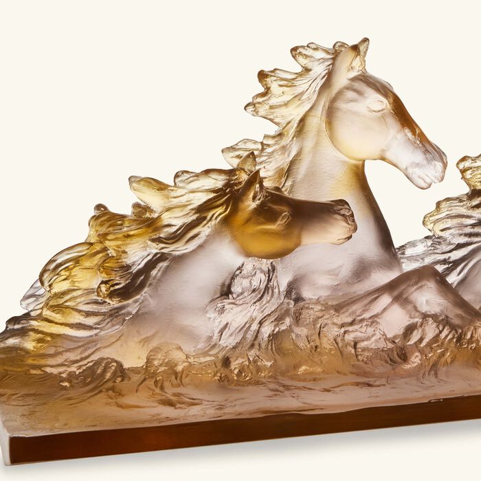 daum cavalcade pencil tray brown