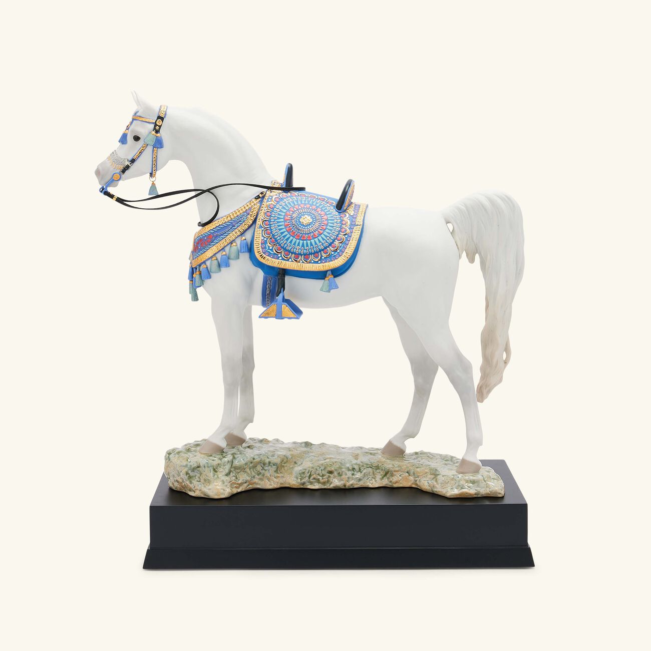 lladro arabian pure breed horse sculpture large white limited edition