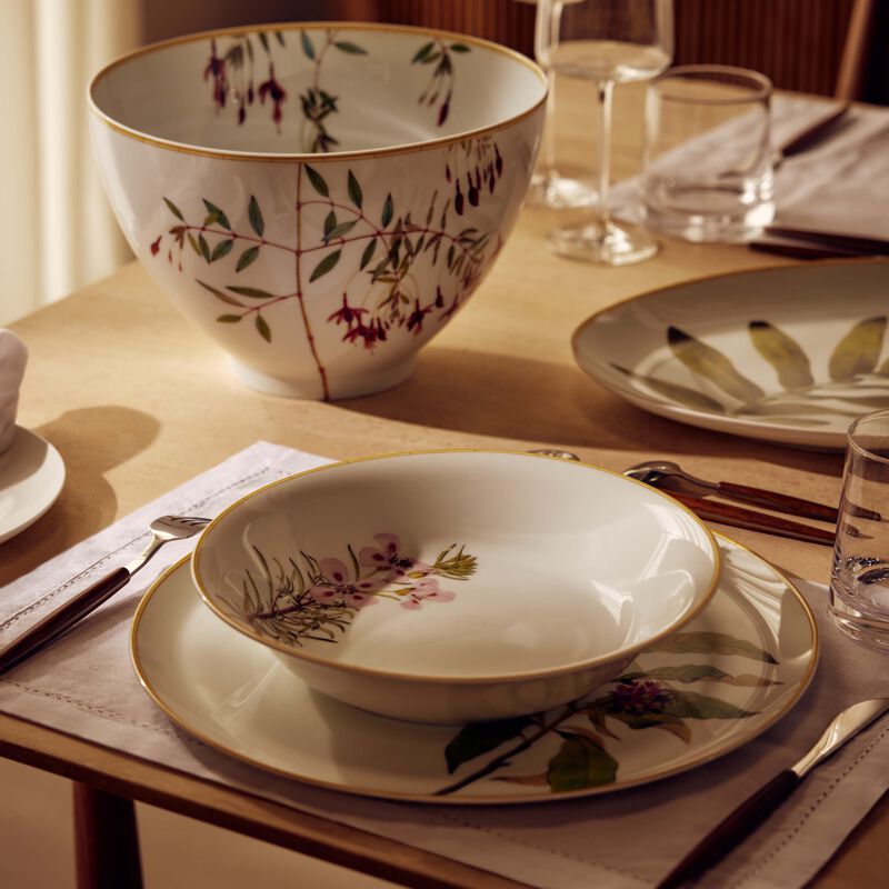 Jardin Indien Serving Platter Round Green 32cm bernardaud jardin indien serving platter round green 32cm
