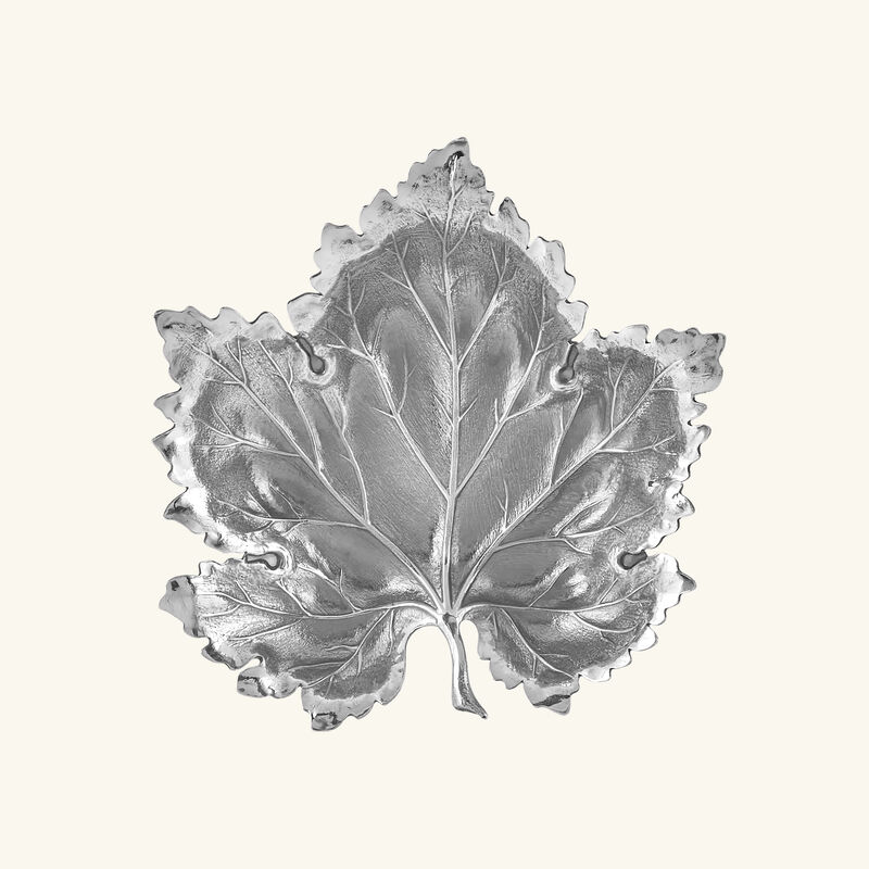 buccellati vine leaf bowl medium silver