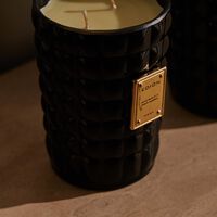 إديون الشمعة العطرية تشيلو سويت نمبر 17 فروتي هارموني نيرو   500 غ