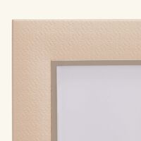 جيوبانيارا إطار الصور إيلي صعب مونوغرام تورون باللون البيج 24x19 سم