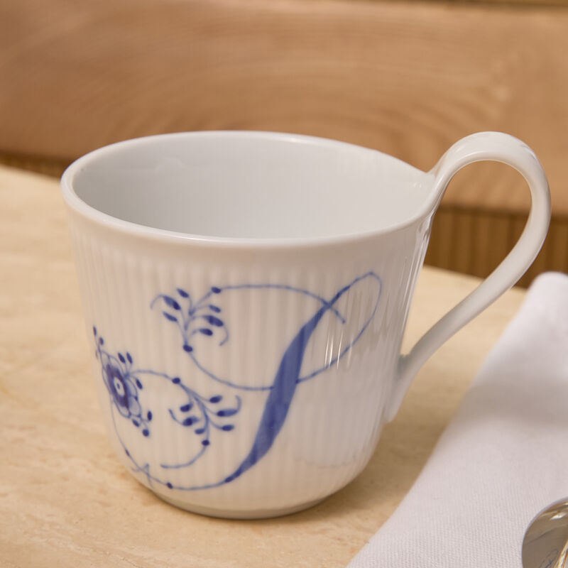 كوب الفابيت كوليكشن مع حرف S رويال كوبنهاغن كوب الفابيت كوليكشن مع حرف s